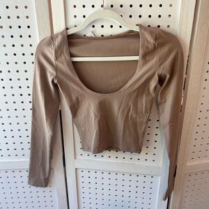 Hollister Open Back Long Sleeve Crop Top – Taupe Neutral Y2K NWT